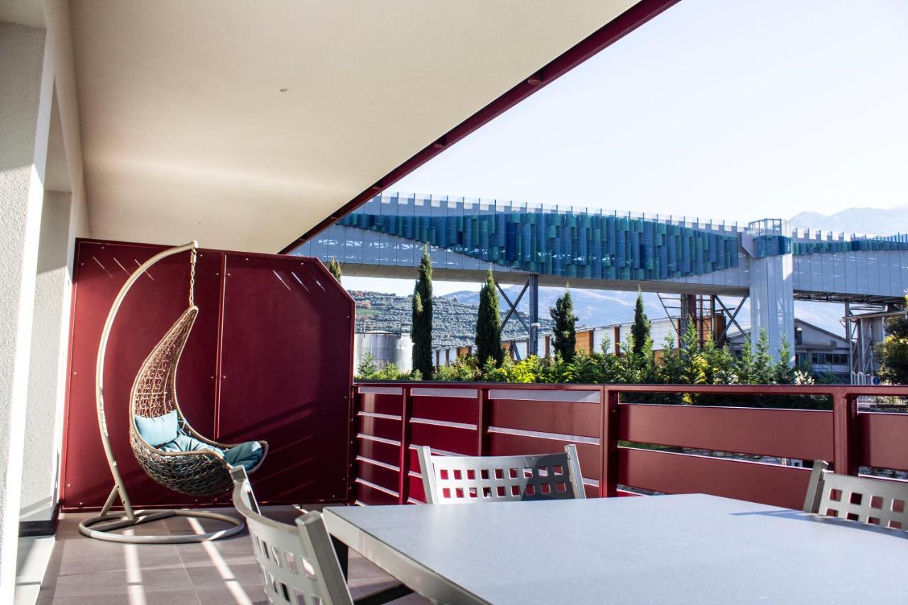Residence Zangirolami - Luxury Garden And Balcony Apartments Riva del Garda Exteriör bild